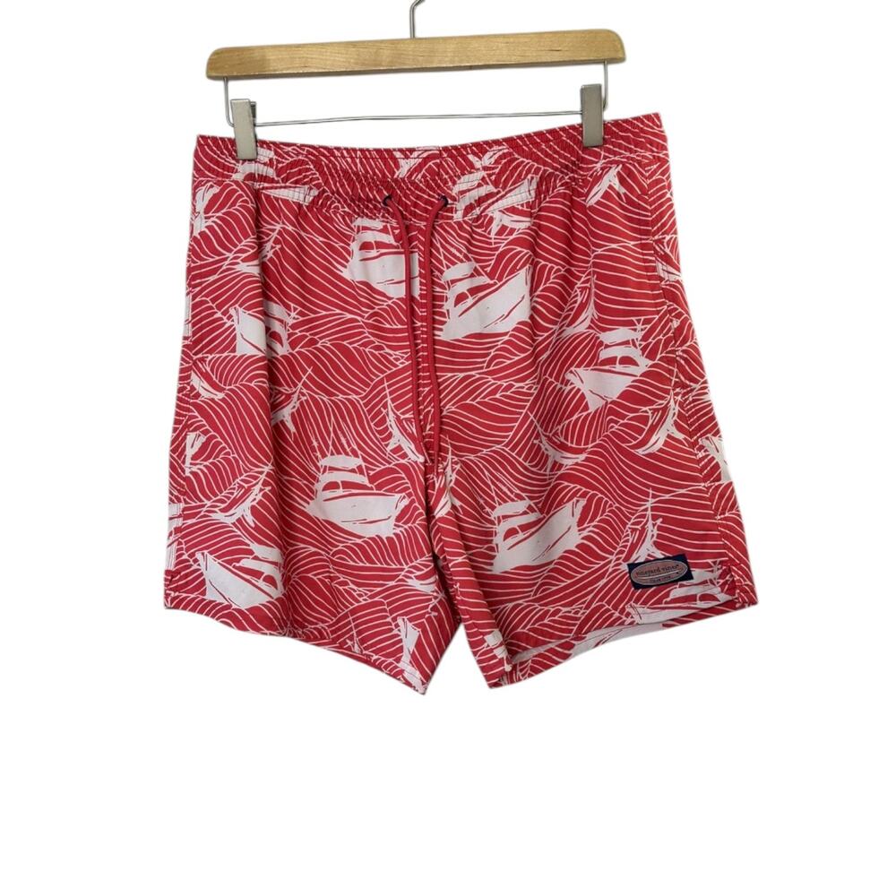 Vineyard Vines Coral & White Swim Trunks Boat & Sword Fish Men's Size Medium